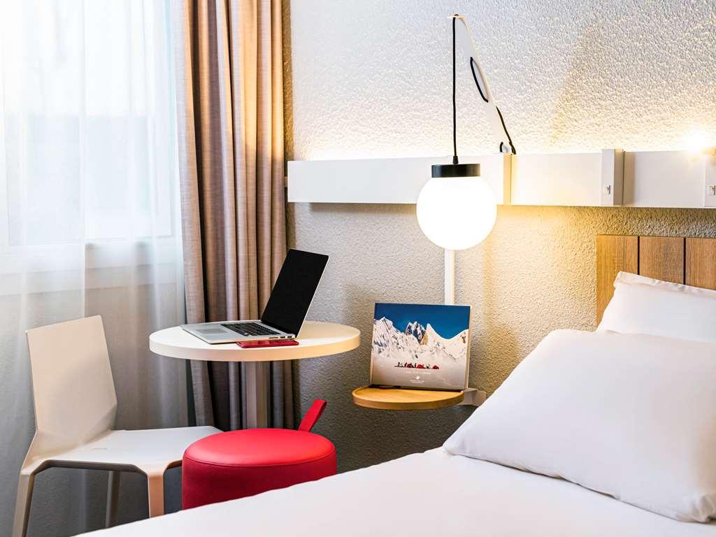 Ibis Saint Rambert D'Albon Hotel Room photo